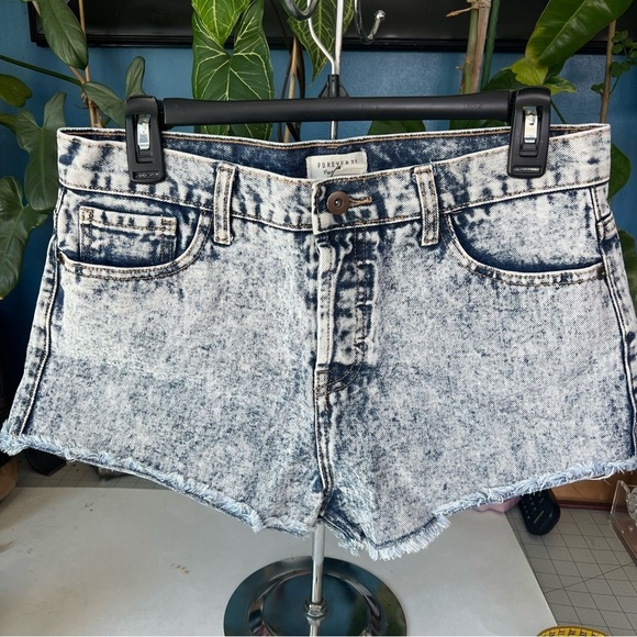 Forever 21 Black Jean Shorts High-Waisted Distressed - Picture 1 of 7